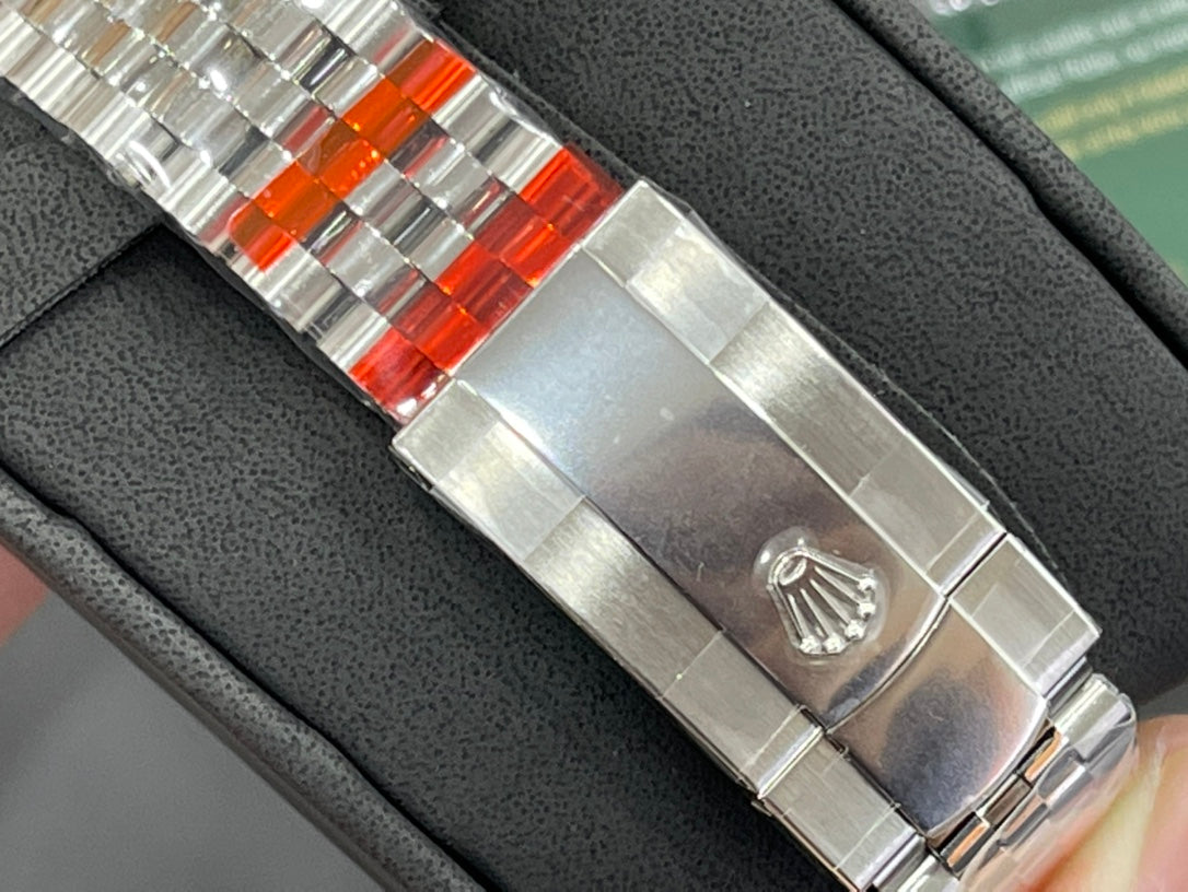 Rolex Date Just 36 mm Jubilee Bamboo Dial